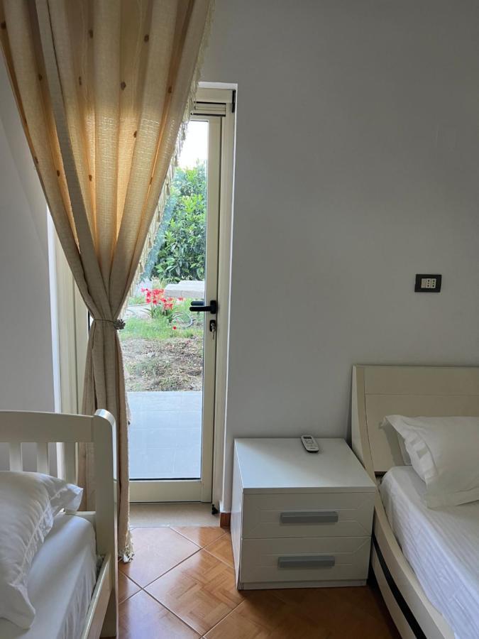 Rooms For Rent Habipi Vlorë Εξωτερικό φωτογραφία