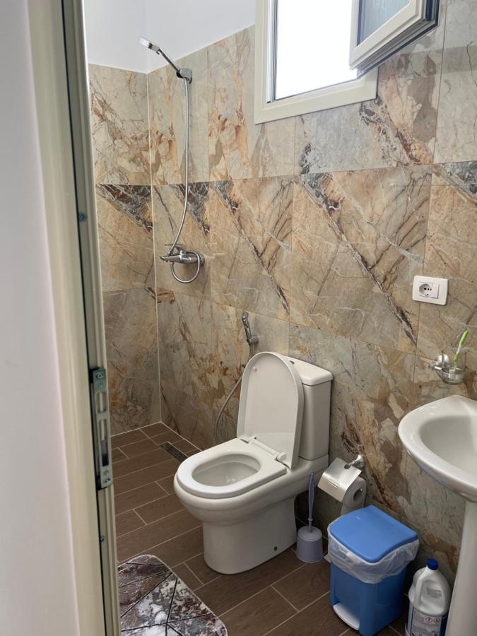 Rooms For Rent Habipi Vlorë Εξωτερικό φωτογραφία